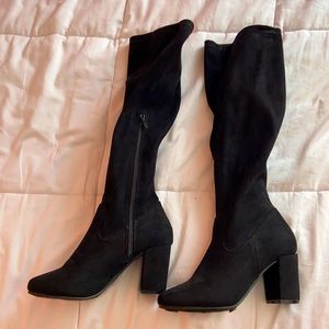 Black Knee High Heel Boots.
